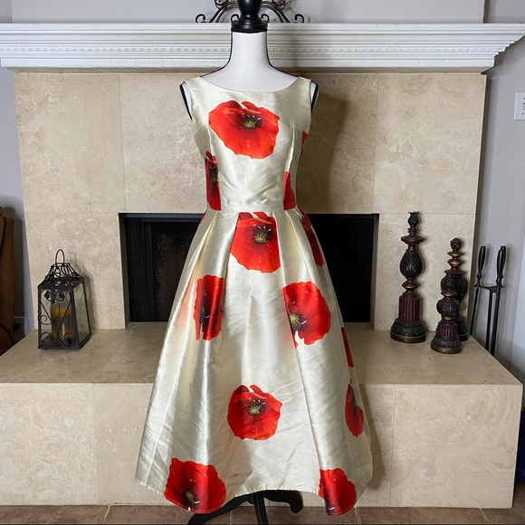 - ChicWish Sleeveless Floral Printed Dress  Vintage SlimNeck Size S - Picture 4 of 12